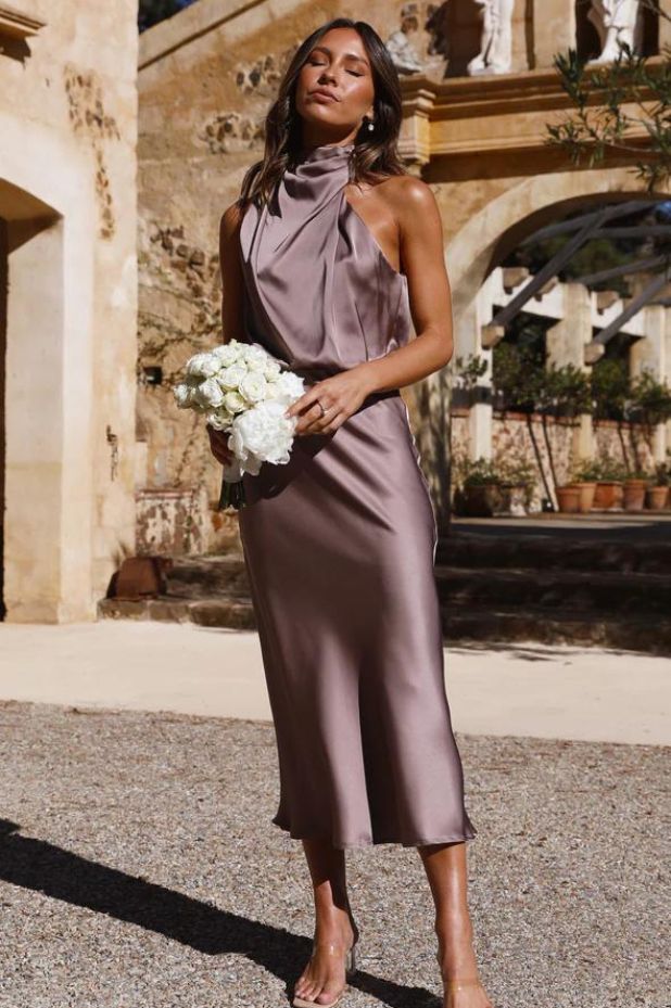 Bridesmaid dress hire hotsell