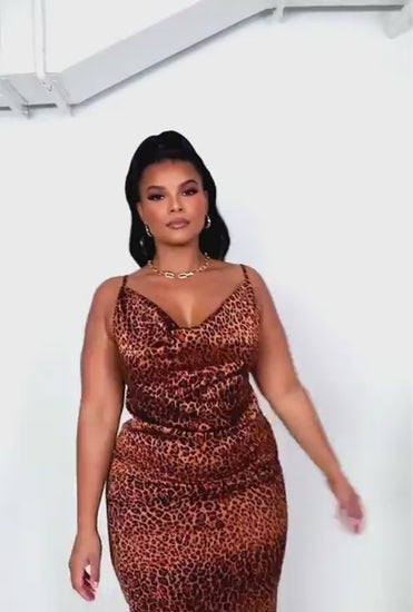 Kymani Leopard Print Midaxi Dress - Cape Town Plus Size Dress Hireupdated#gid://shopify/Video/21605275926598#video_id