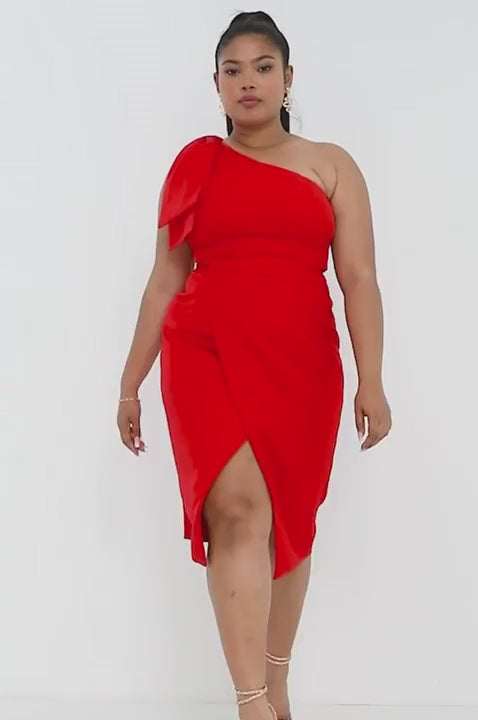 Rent XXL Dresses - ALESSANDRA RED WRAP MIDI DRESSupdated#gid://shopify/Video/22676094779462#video_id